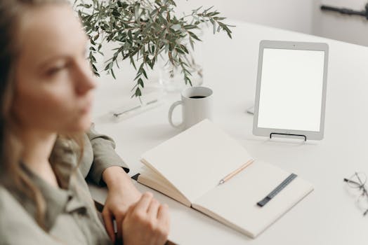 Title: Unlock AI and Online Business Success with Simple Experiments & Ideas